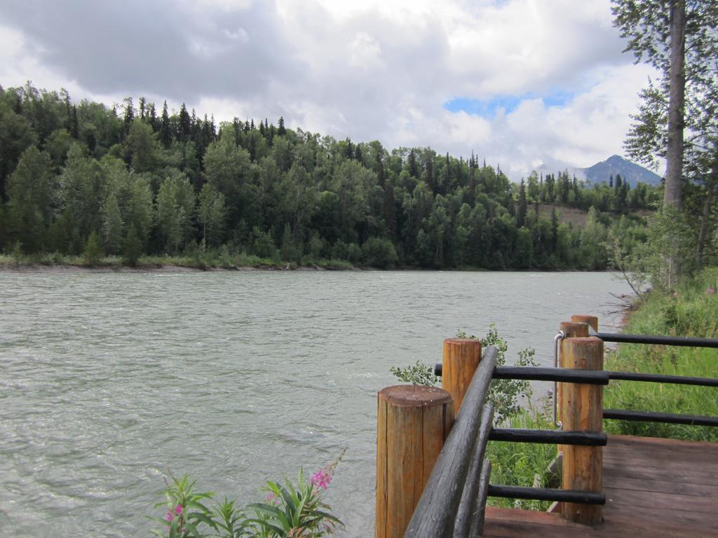 Ldr Lodge - Last Dollar Ranch Smithers Buitenkant foto