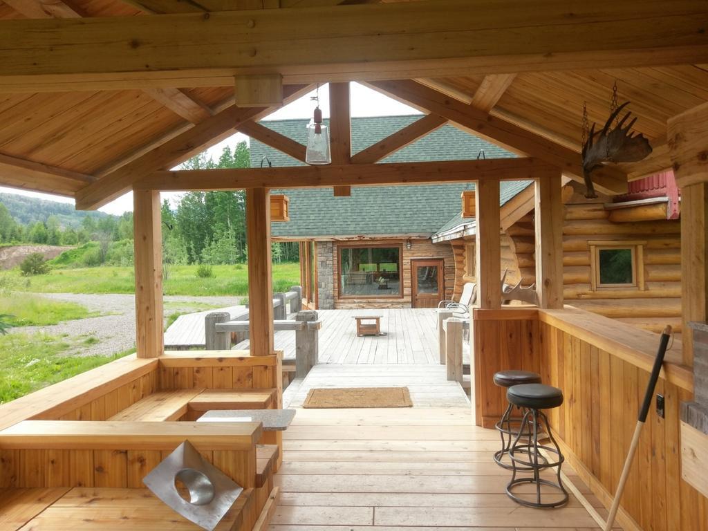 Ldr Lodge - Last Dollar Ranch Smithers Buitenkant foto