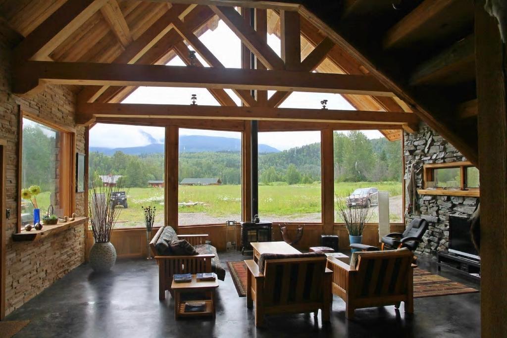 Ldr Lodge - Last Dollar Ranch Smithers Buitenkant foto